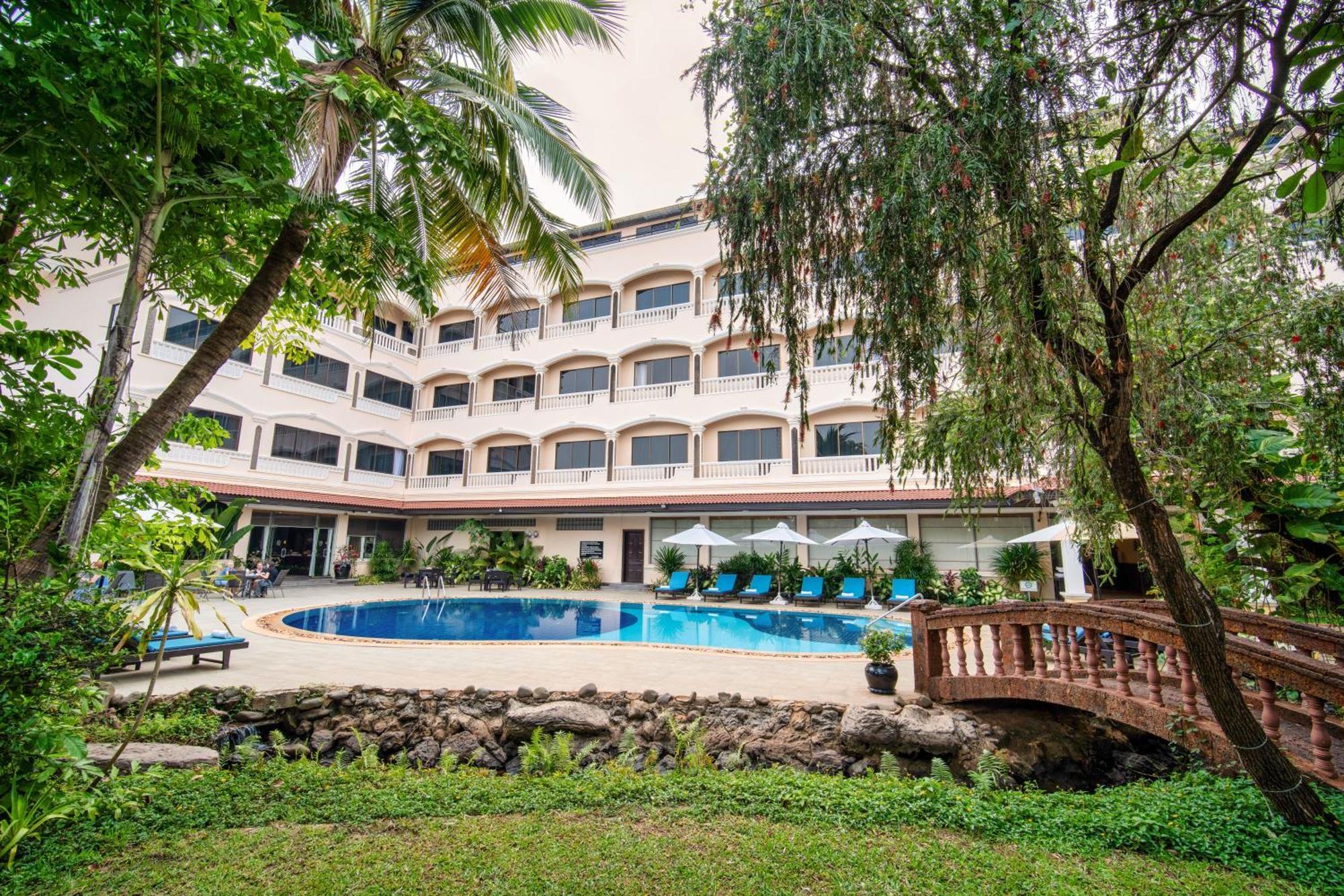 เค็มมาร่า แองกอร์โฮเต็ล&สปา Hotel เสียมราฐ ภายนอก รูปภาพ